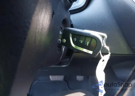 2021 Toyota Corolla Se Nightshade Edition z USA, uszkodzony, nr VIN 5YFS4MCE4MP097307